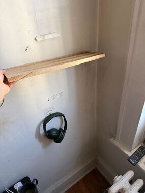 Floating Shelf Shelf in Natural Oak